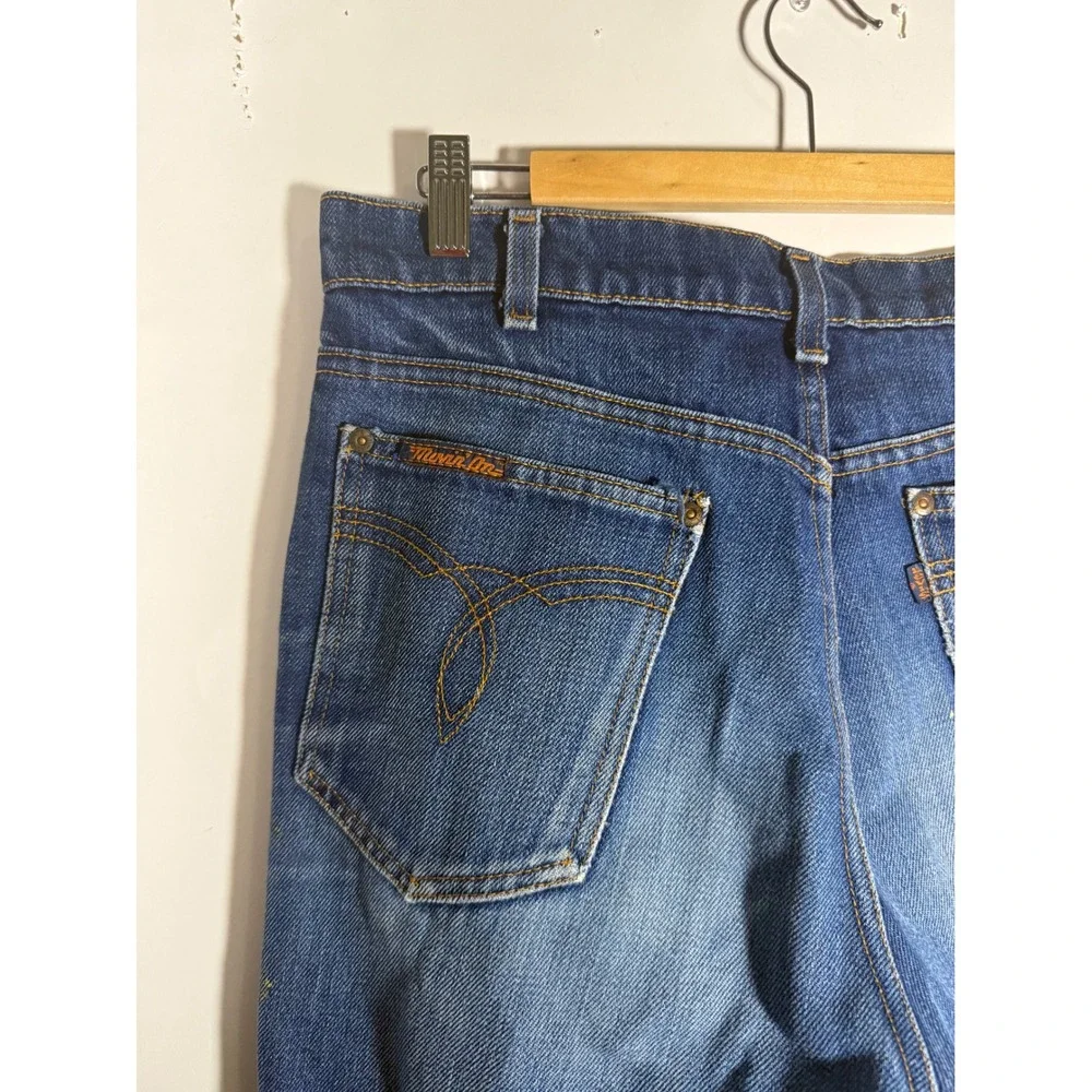Vintage Levi's Movin On Blue Jeans Mens 32x32 Straight Leg Denim Medium Wash